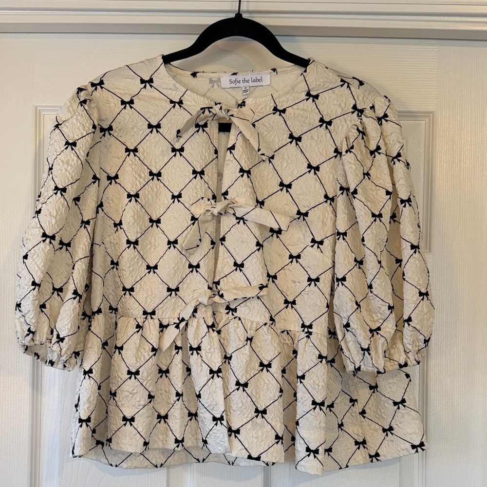 Chic Cream and Black Blouse by Style the Label